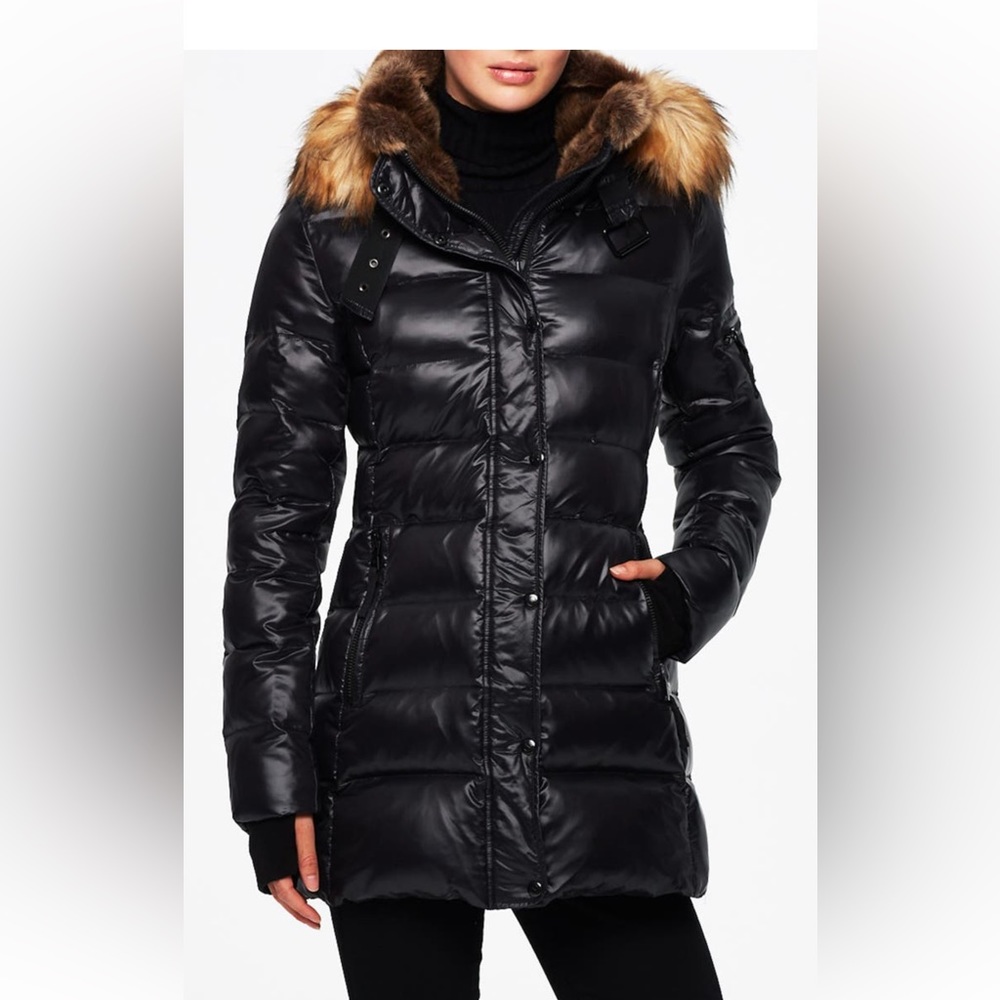 This is the jacket you need this winter! S13 Down Puffer Jacket. Size Medium